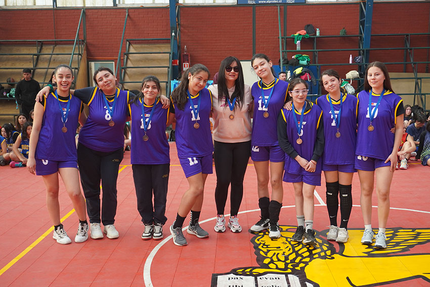 Básquetbol Intermedia Damas – Olimpiadas BostonEduca 2024