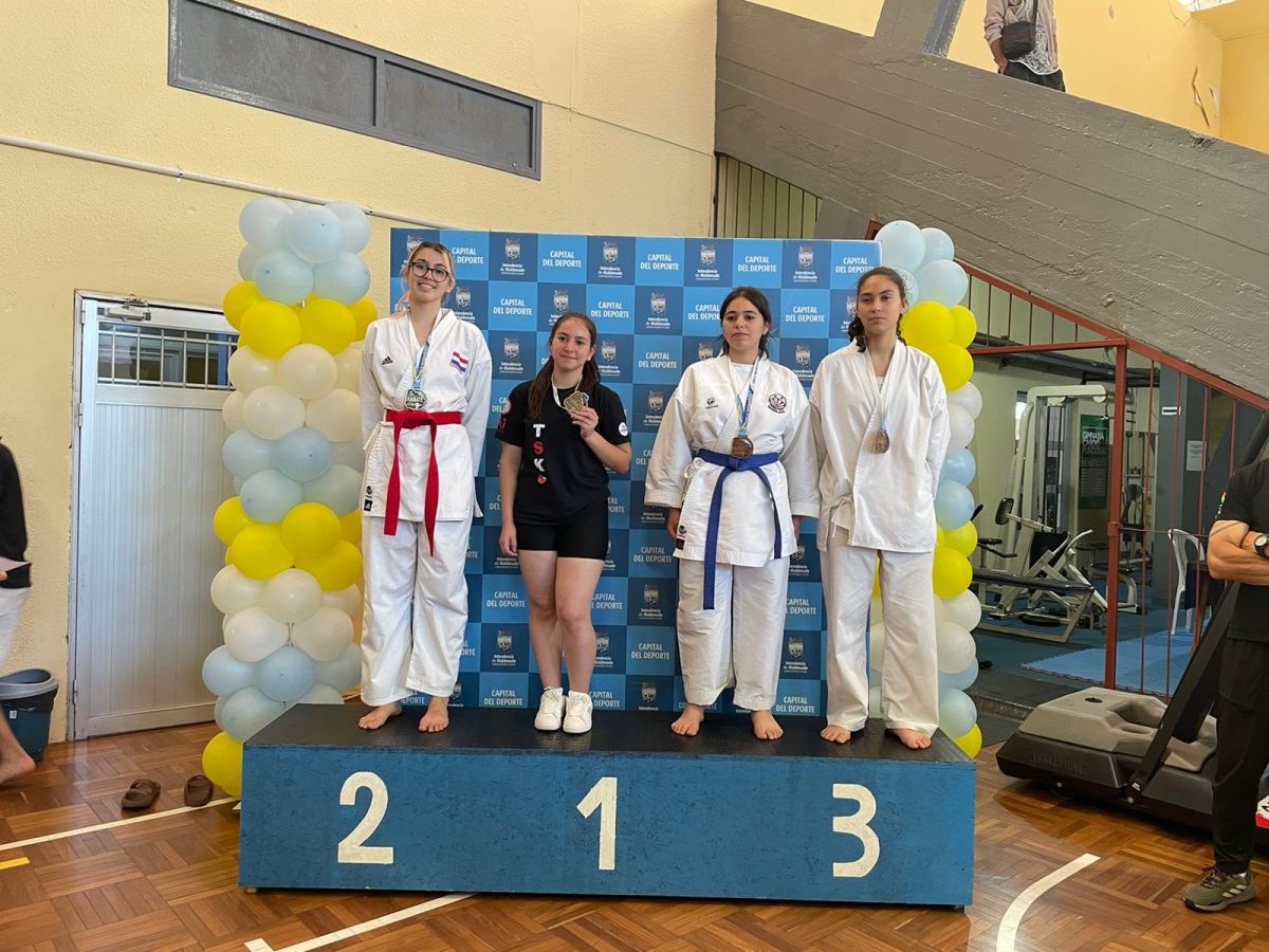 Karate: Alumna Gabriela González obtiene 1° Lugar