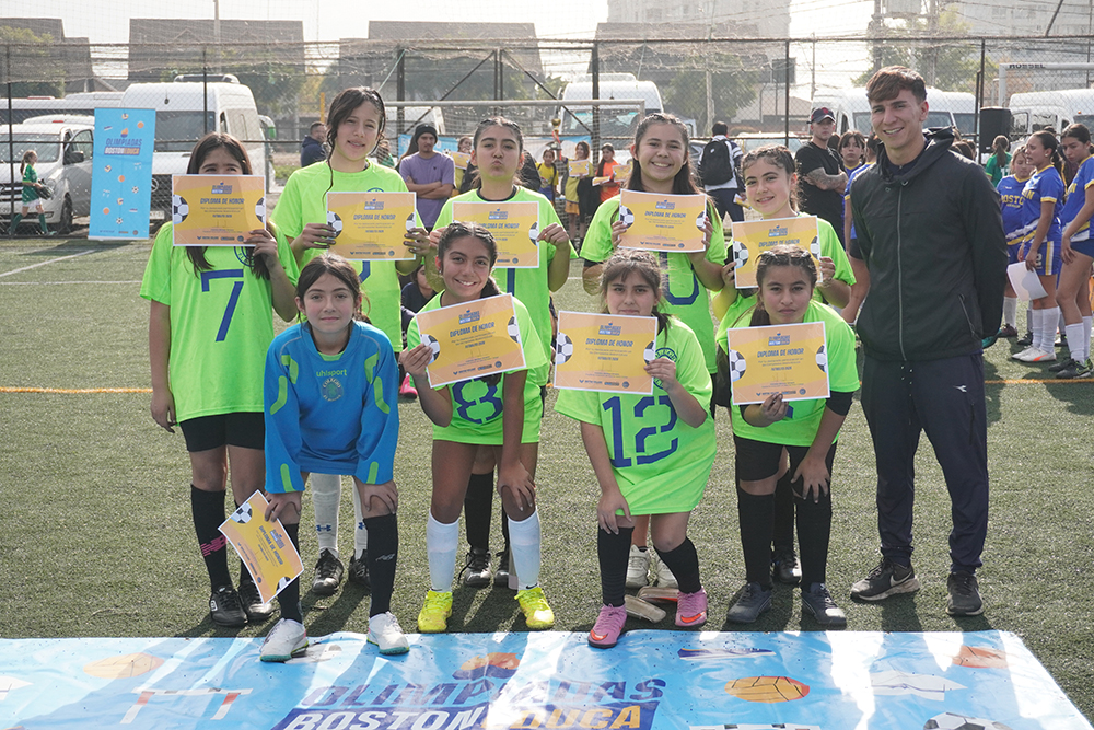 Nuestras estudiantes participaron en el cierre del Futbolito Mini Damas de las Olimpiadas BostonEduca