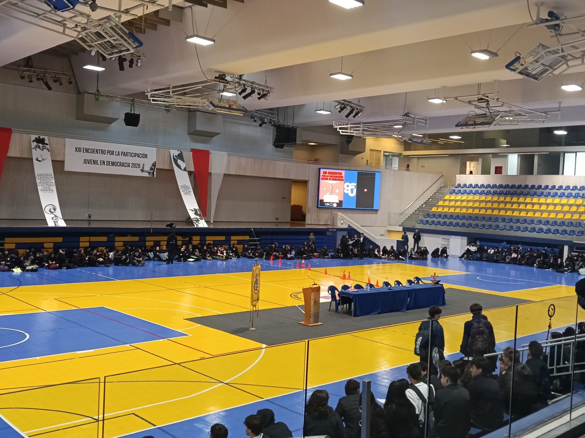 ENCUENTRO DE CENTRO DE ESTUDIANTES EN SAINT GEORGE’S COLLEGE