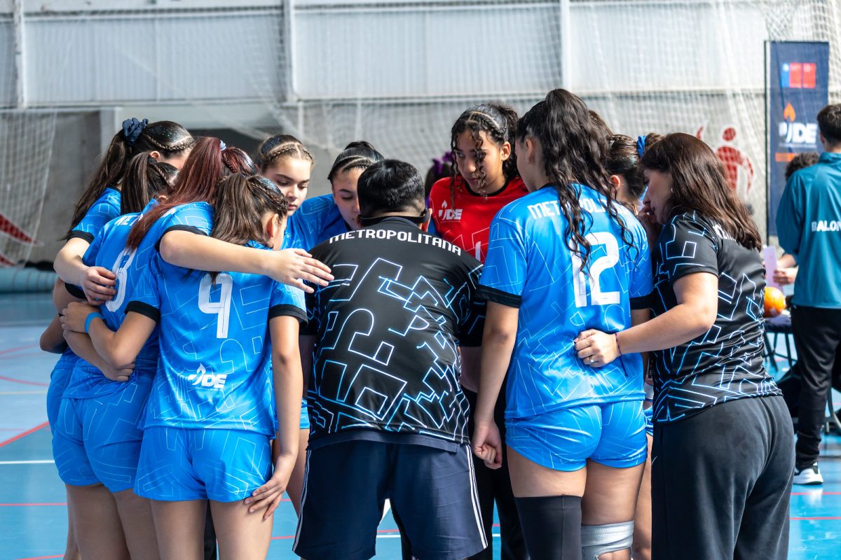 Balonmano: tercer lugar nacional